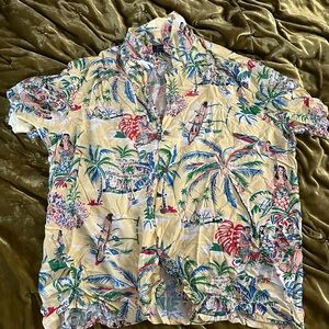 Hawaiian short sleeve button up, large